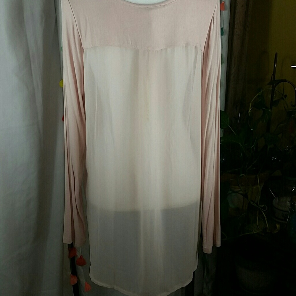 Top - Picture 2 of 4